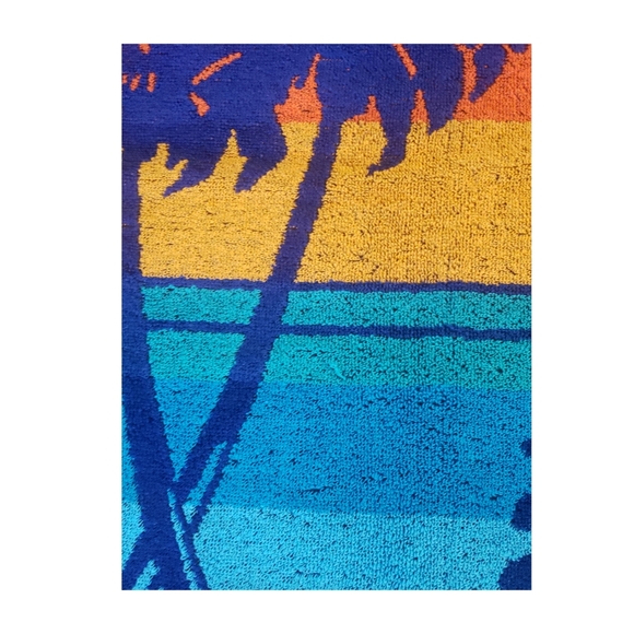 Maiden LTD 1979 Honolulu Hawaii Vintage Beach Towel - Picture 6 of 6